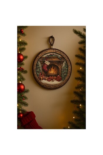 OEM Christmas ceramic decoration, Round, Relief pattern, With Fireplace and gifts, for wall or door, The