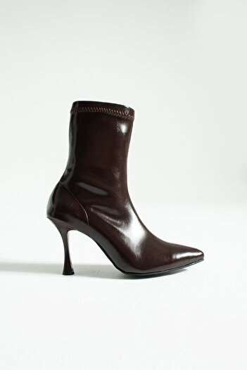 es exello Nox Goblet Heeled Bitter Brown Stretch Boots
