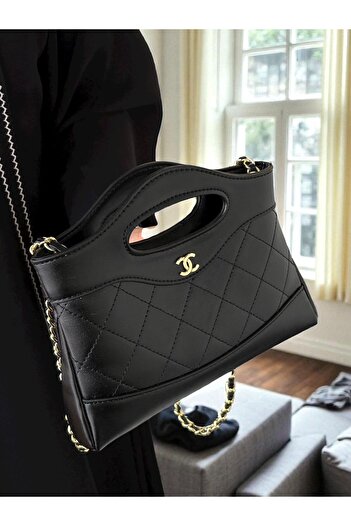 DHK Shoulder bag with accessories