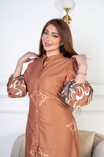 Ron Jalabiya with buttoned collar