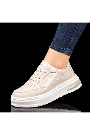 BMoD Women's beige glossy leather sport shoes MOD10282