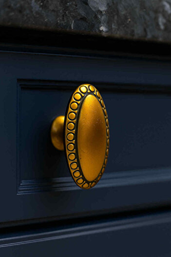 SELINAVA Elegant Metal Furniture Knob – Antique Gold, Oval, with Decorative Design