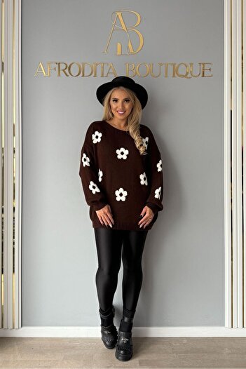 Afrodita Boutique Zia Sweater