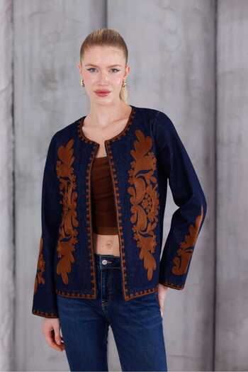 Pulli Collection Τζιν μπουφάν με λεπτομέρεια μποέμικου κεντήματος
