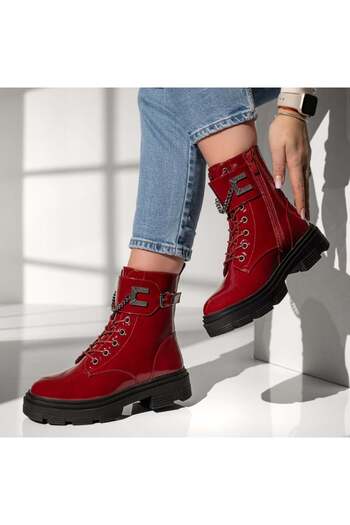BMoD Shiny red women's ankle boots with decorative accessory MOD12831