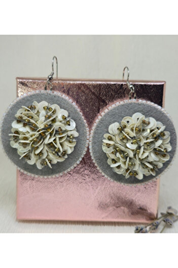 Amma Design Handmade round earrings made of felt, sequins and Toho beads