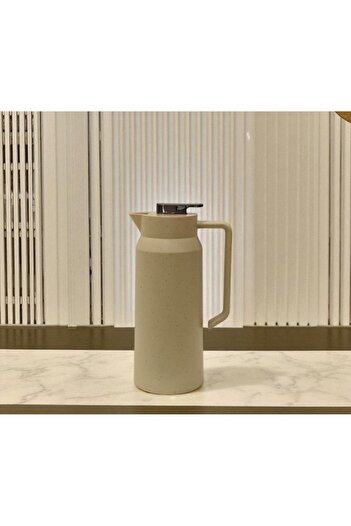 AL-HAMAMMI Elegant beige thermos from Host