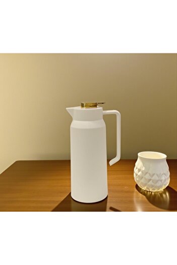 AL-HAMAMMI Elegant white thermos from Host