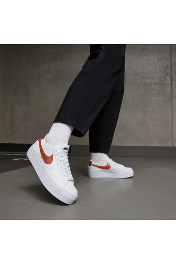 Nike Blazer Low Platform Essential Women's White Sports Shoes Dq7571 100