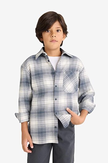 DeFacto Erkek Çocuk Oversize Geniş Kalıp Polo Yaka Kareli Flanel Uzun Kollu Gömlek G3463A825WN