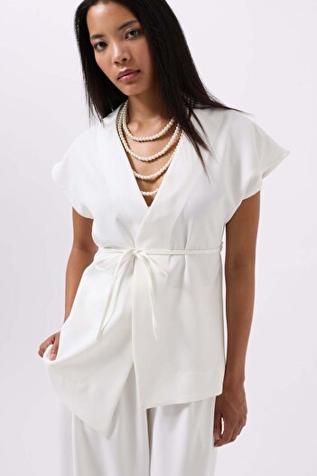 Maxi modena Lace Detail White Vest