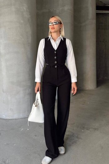 VAGGON Women's Black Buttoned Vest and Palazzo Pants Set Vs01370