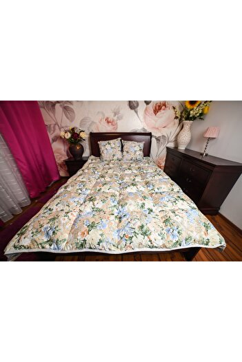Pernador Duvet with 15% goose down and feather, 160x200 cm, Blue flowers