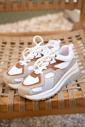 LAMİNTA Walden Tan Suede Detailed Women's Sports Shoes