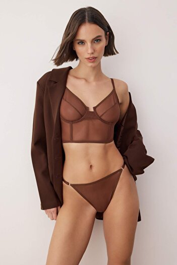 Trendyol Collection Σετ εσωρούχων από καφέ τούλι χωρίς καπάκια THMAW26CC00014