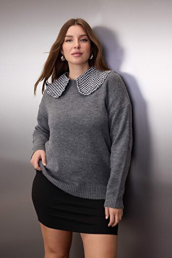 Trendyol Curve Anthracite Detachable Collar Detailed Soft Tuşe Knitwear Sweater Tbbaw26An00026