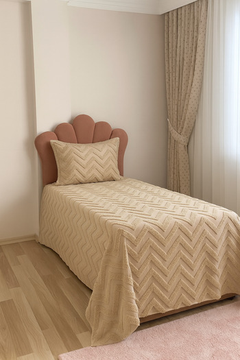 uzhanem Bedspread 180cm X 250cm Commonly Used for Double and Single Beds