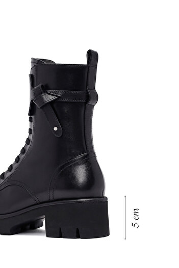 Derimod Women's Black Zippered Thick Soled Leather Boots 25Wfd101118