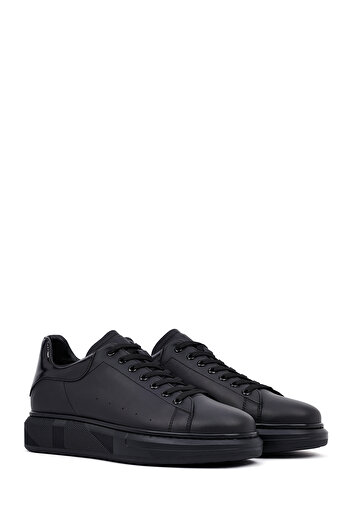 Derimod Erkek Siyah Bağcıklı Kalın Tabanlı Deri Sneaker,Kışlık Spor Ayakkabı 25WFD650418