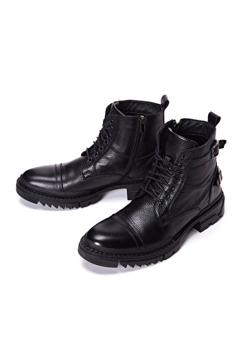 Derimod Erkek Siyah Bağcıklı Deri Casual Postal Bot 25WFD6201FT