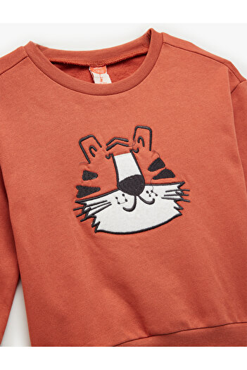 Koton Şardonlu Kaplan İşlemeli Uzun Kollu Bisiklet Yaka Sweatshirt