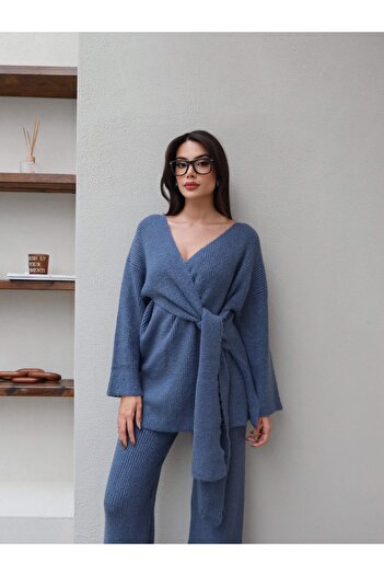 ESRAHELVACI Tie-Up Knitwear Set