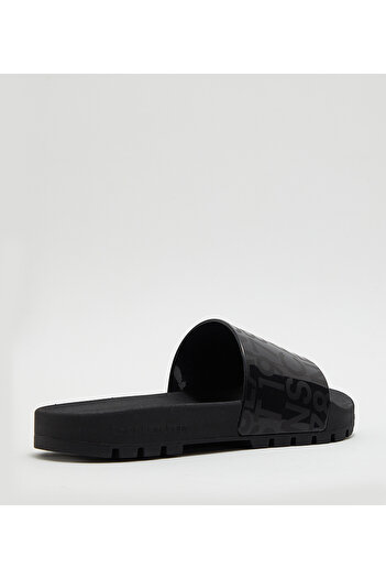 Calvin Klein شباشب نسائية YW0YW01448-0GT