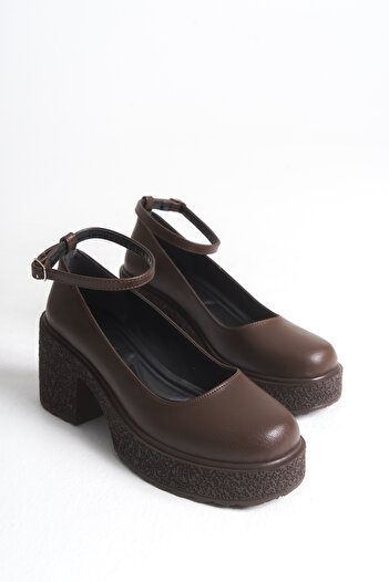 luuq shoes Γυναικεία Loafer παπούτσια με λεπτομέρεια από ζώνη GUVY