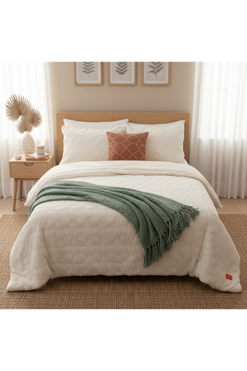 Orange Bed & Bath Tile Winter | طقم لحاف شتوي فرو مزدوج 6 قطع