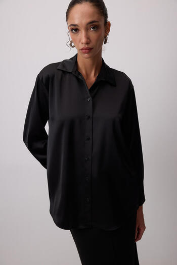 Touché Privé Satin Shirt