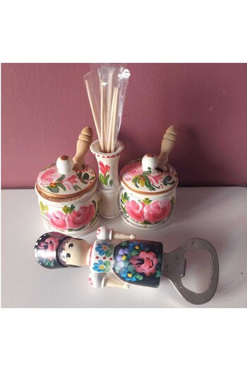 esdekor Hand-Painted Wooden Mini Spice Rack Set and Folk Style Opener |   7 Pieces Vintage Tabletop Decor