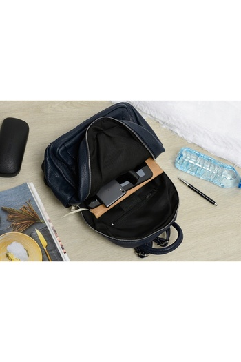 Other Leather Backpack A4 women's roomy solid Italian premium large solid leather