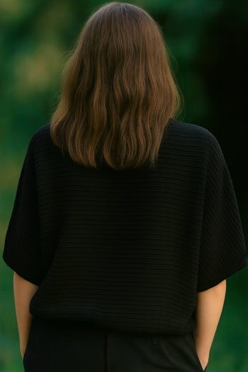 OEM Elegant black sweater, short sleeves, L-XL