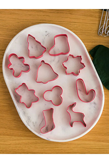 LC Waikiki Lcw Home Red 10 Piece Cookie Cutter Set