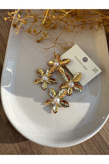 Blotch Stylish and Classy Double Flower Detailed Pearl Steel Earrings