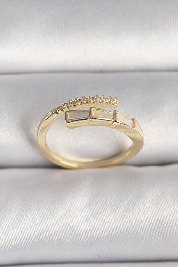 Clariss Brass Gold Color Zircon Stone Detailed Snake Model Adjustable Ring