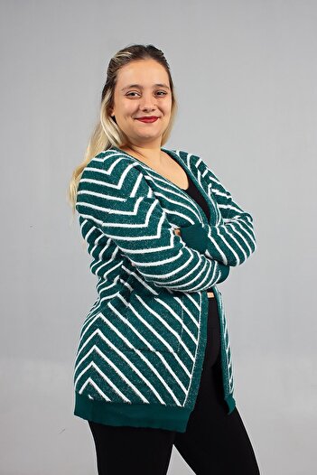 Truva XXL Eye-Catching Green Striped Bearded Knitwear Cardigan Elevate Your Standard Style with Energy!