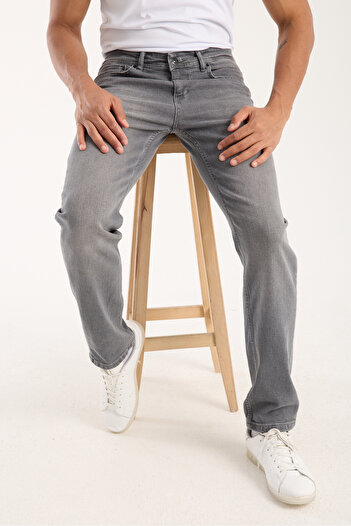 OneZero Men's Black Regular Fit Zippered Casual Wear Trousers