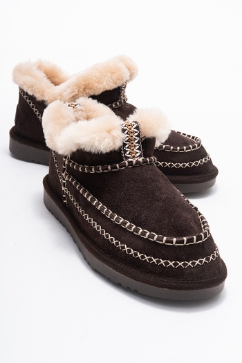 LuviShoes Γυναικείες κοντές μπότες DAREL καφέ σουέντ από γνήσιο δέρμα με ραμμένη γούνα
