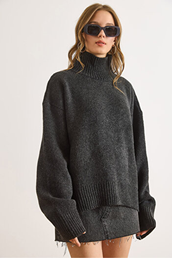 Olalook Women's Anthracite Wick Detailed Thick Oversize Knitwear Sweater Kzk-19001028