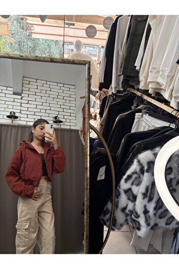 TUBA TOPTAŞ Crop Hooded Jacket