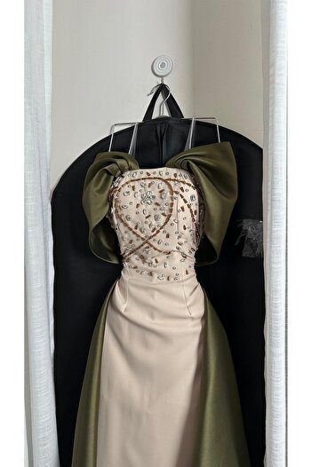 EVENTTANA Barbie Dress with Mikado Sash and Hand-Embroidered Bodice by Eventana