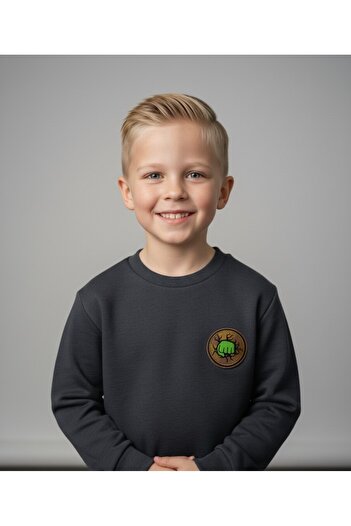 Beka Kids Boy's Crew Neck Embroidered Sweatshirt