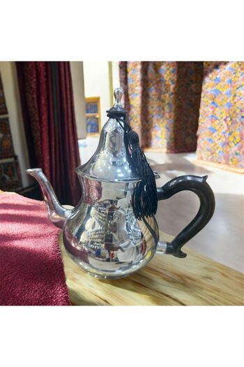 GENRLS Moroccan tea pot made of durable, rust-resistant copper