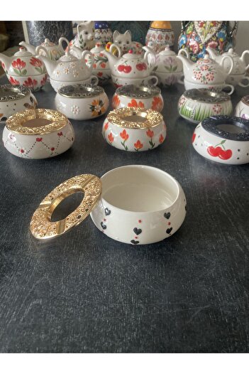 RGS HOMELİFE Handmade Ashtray with Flower and Fruit Patterns with Lid, Decorative Gift Presentation Tray