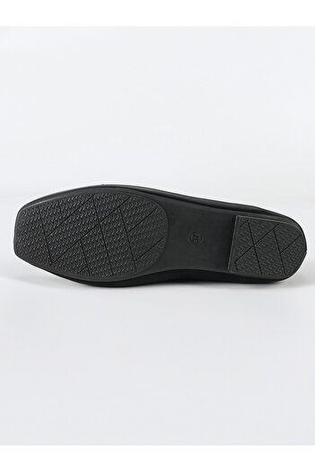 Sneak-a-Peek By Styli Plain Square Toe Bit Loafers