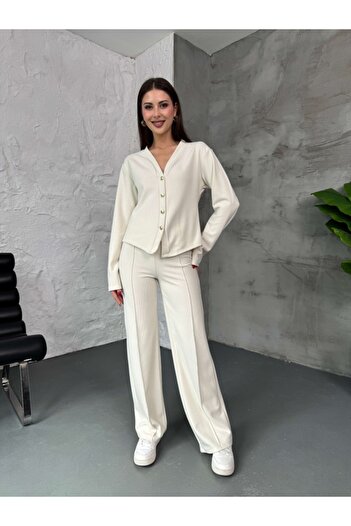 Elif Özbey Butik Ecru Gold Buttoned Cardigan Thessaloniki Set