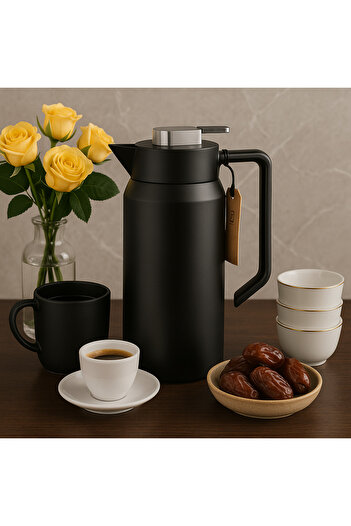 Host 🖤 A luxurious black thermos with a modern touch - combining elegance and high performance
