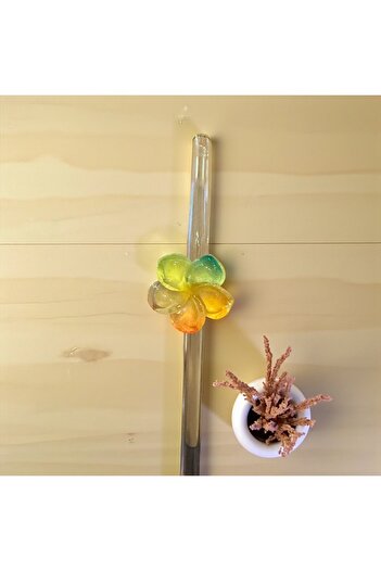 Miki & Miki Glass Pipette Colored Flower 1 Piece