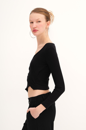 Addax Buckle Detailed Blouse B13998